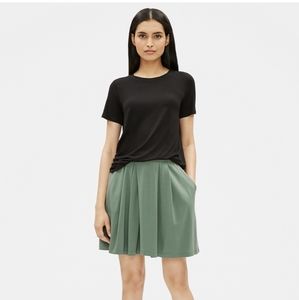 NWT Eileen Fisher Walking Short in colour "Nori"